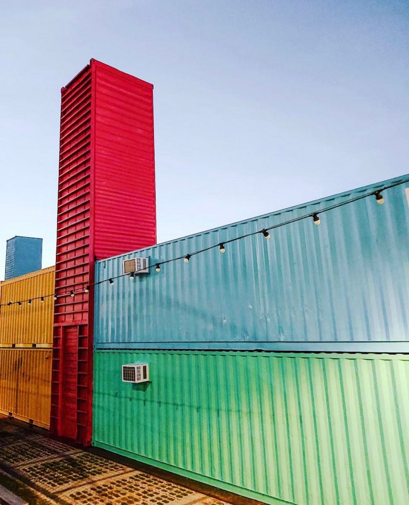 Inspirebox_Singapores-First-Ever-Roving-Container-Hotel-Concept-at-Downtown-East_1